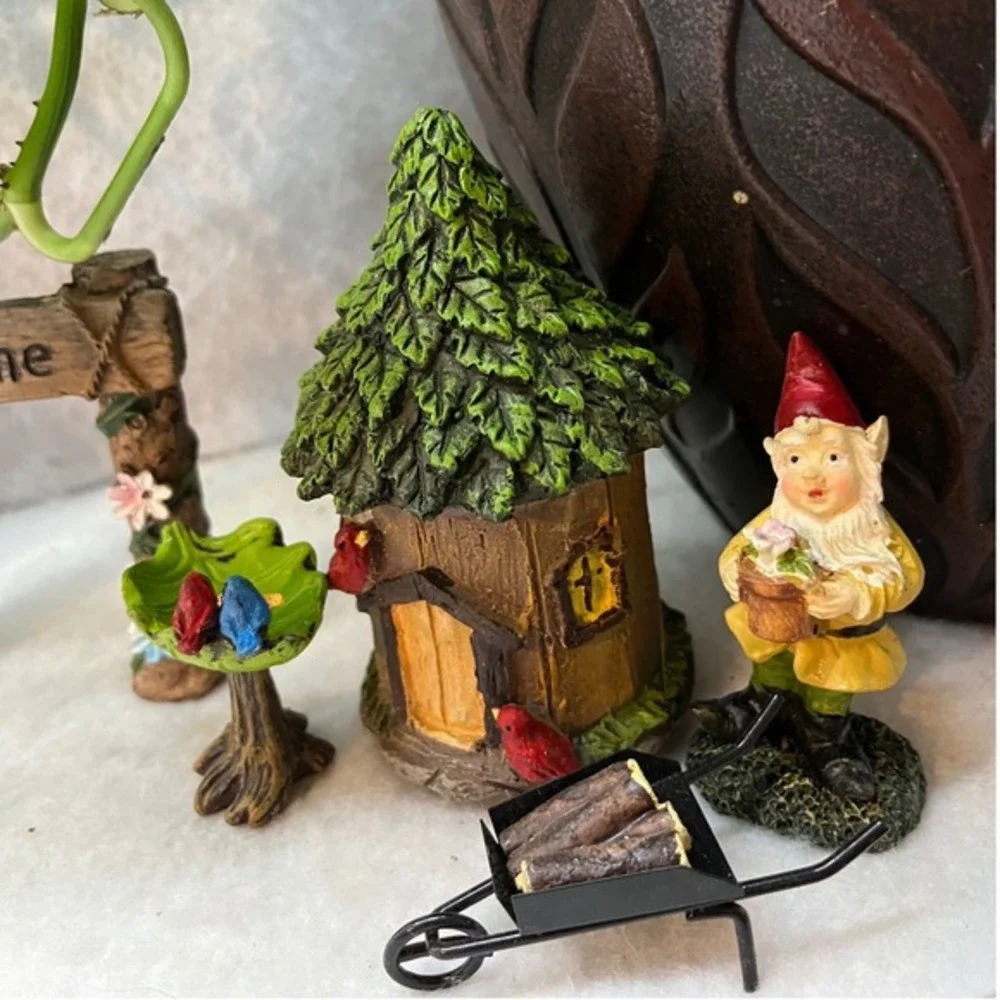 Unbranded 11pc Fairy Garden Gnome Set Multicolor Excellent Whimsical Decor - Picture 5 of 7